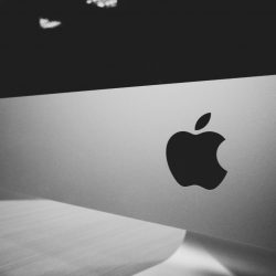 leasing apple